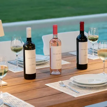 Ionian Trilogy Luxury ヴィラ *