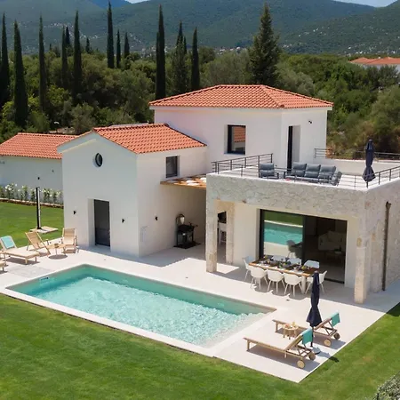 Ionian Trilogy Luxury Βίλα