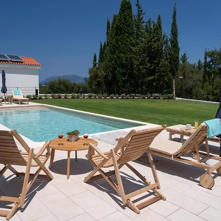 Βίλα Ionian Trilogy Luxury
