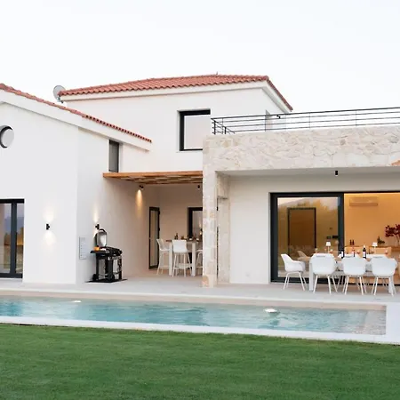 Ionian Trilogy Luxury Vila *