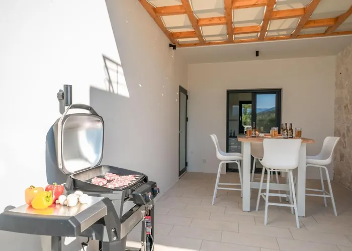 Ionian Trilogy Luxury Sami (Kefalonia)