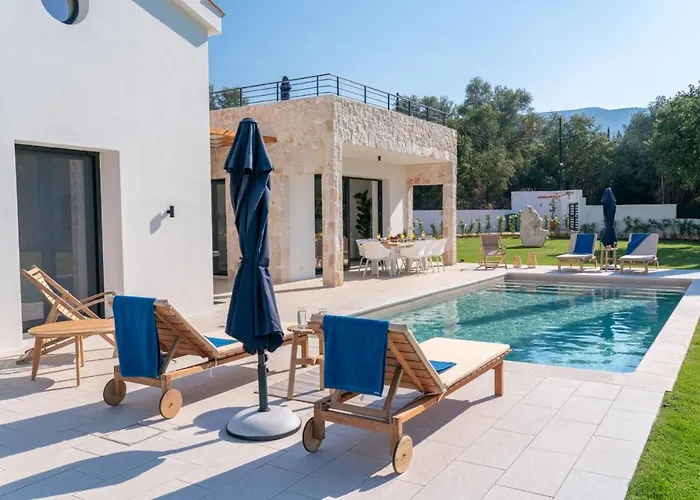 Ionian Trilogy Luxury Sami (Kefalonia)