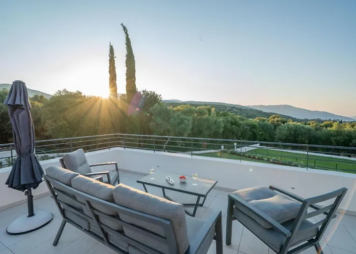 Ionian Trilogy Luxury Sami (Kefalonia)