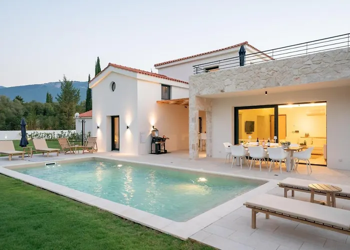 Ionian Trilogy Luxury Sami (Kefalonia)