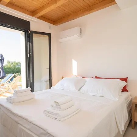 Ionian Trilogy Luxury Számi